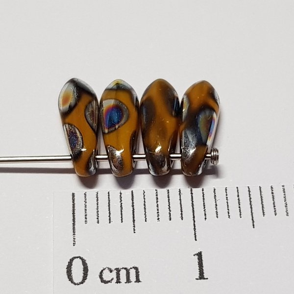 Dagger Beads - 11x3 mm - Gelbbraun bedampft